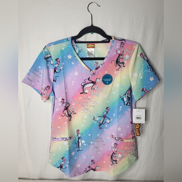 NEW Cat In The Hat Tooniforms Dr. Seuss V-Neck Scrub Top Small Licensed NWT - Picture 7 of 17